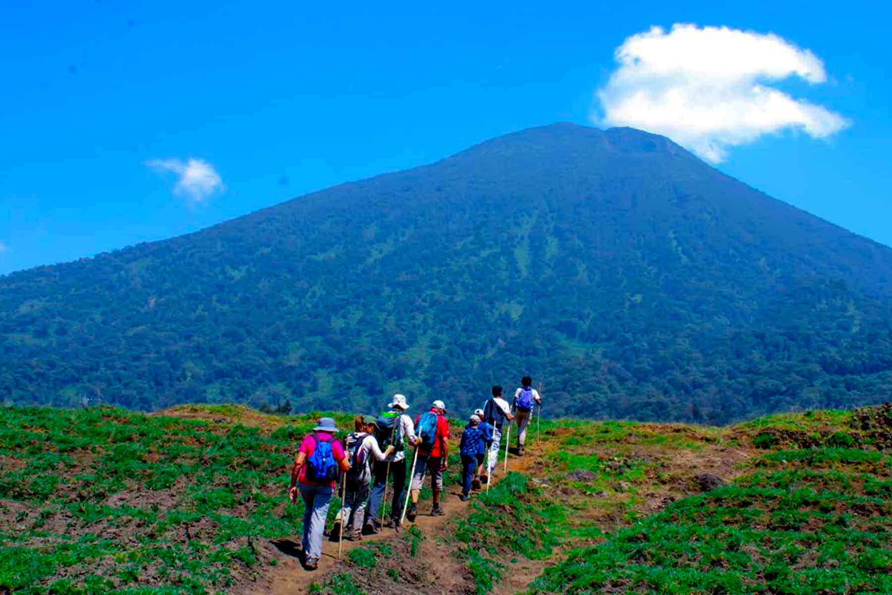 tours visit volcano